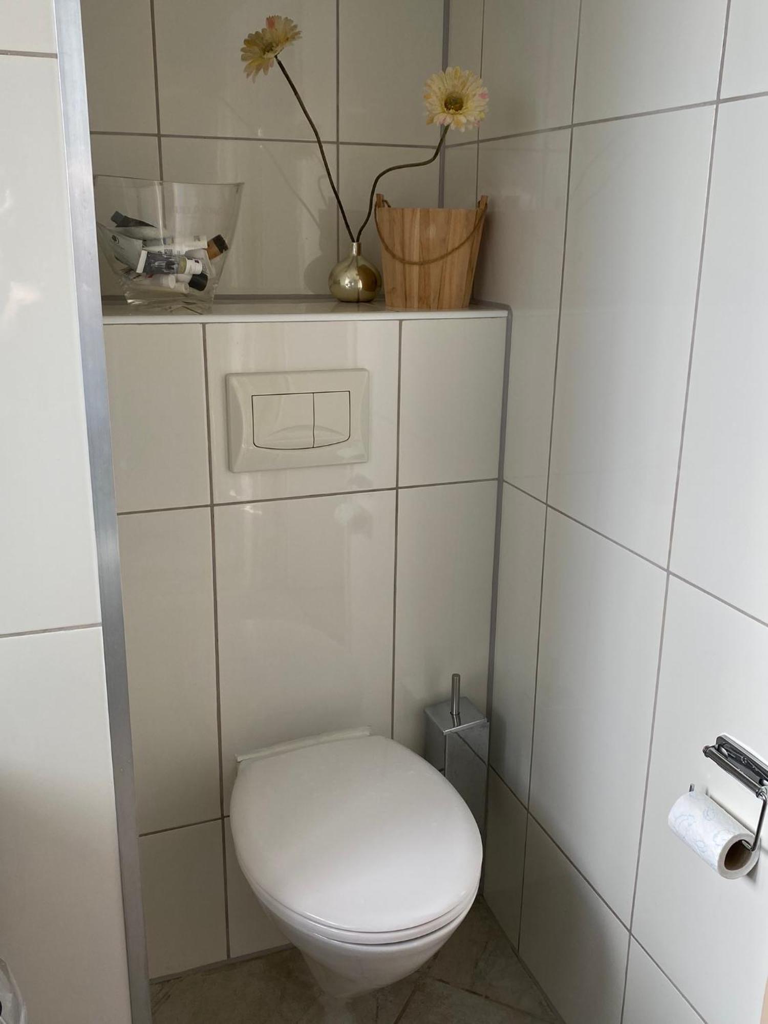 T Huuske Tuinappartement Met Fantastisch Uitzicht, Nabij Zee Zonnemaire Екстериор снимка